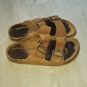 Size 40 Birkenstock Leather Sandals